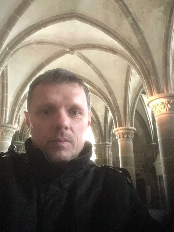 Частный гид экскурсовод по Парижу Константин