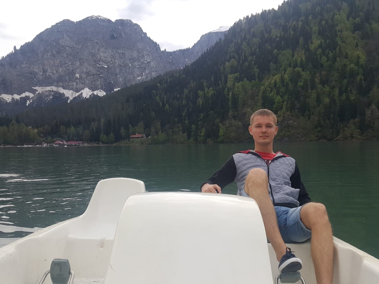 Частный гид экскурсовод по Сочи Максим