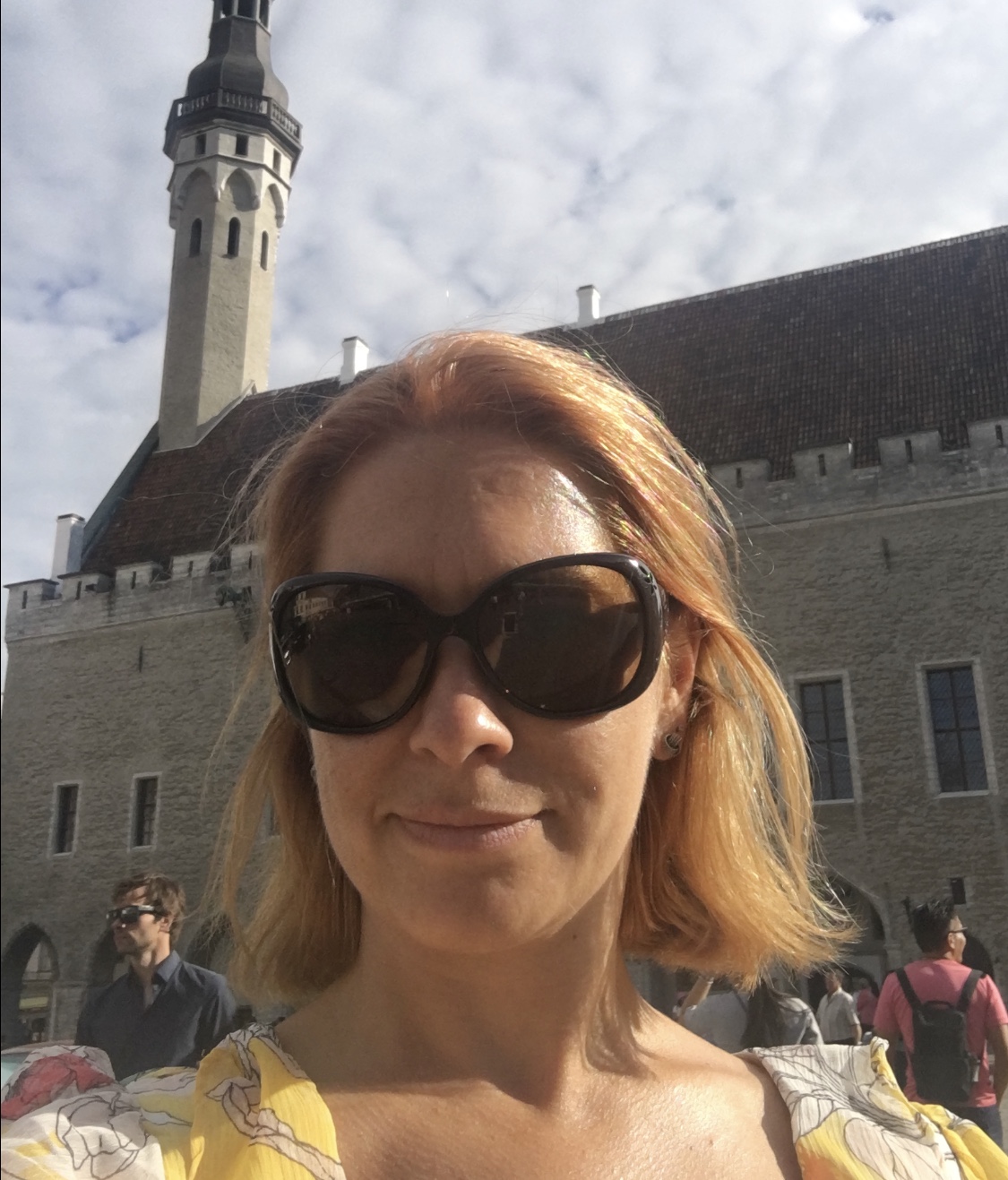 Частный гид экскурсовод по Таллину Julia