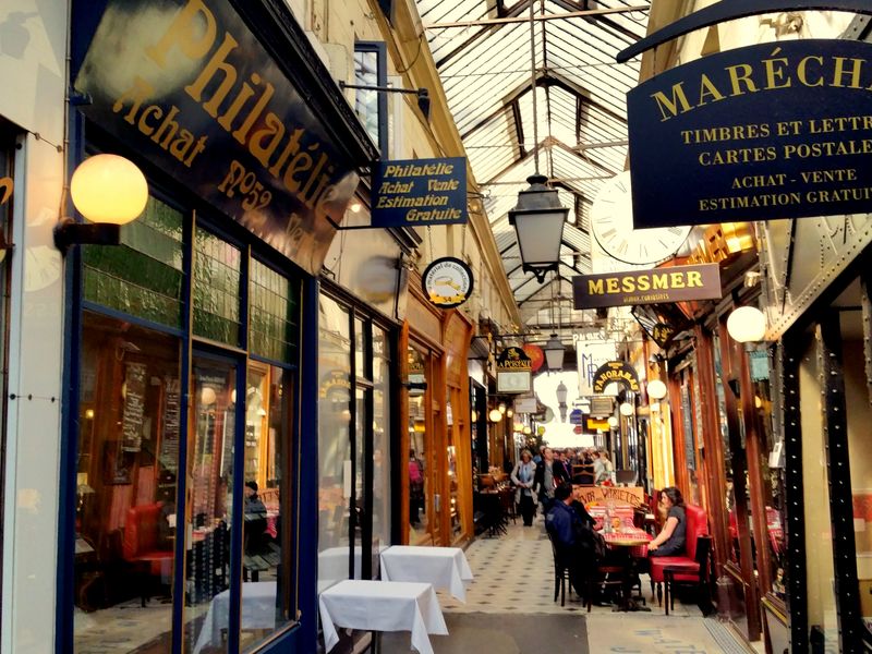 Под крышами парижских пассажей и галерей (9/11)