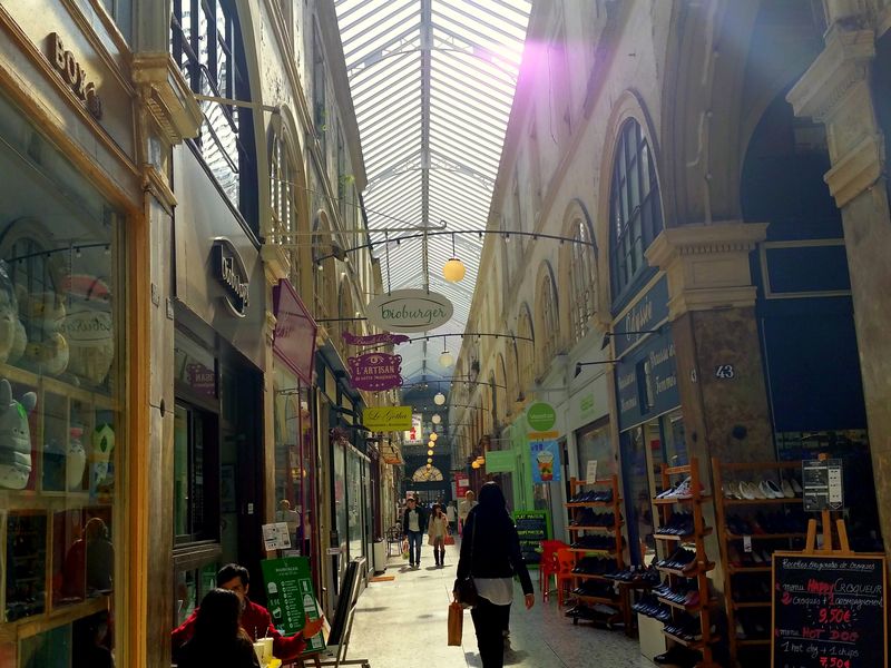 Под крышами парижских пассажей и галерей (3/11)