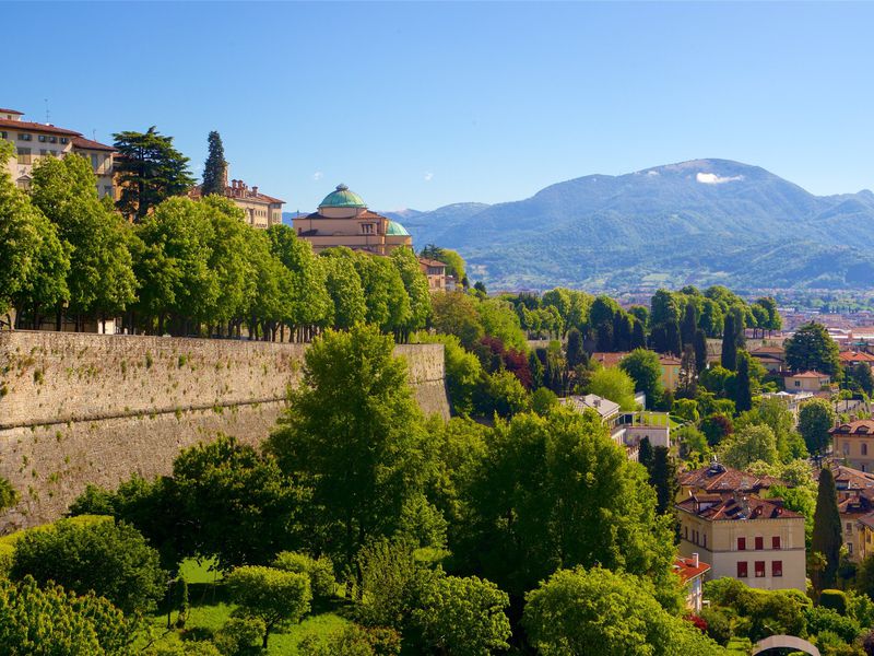 Добро пожаловать в Бергамо! (9/12)